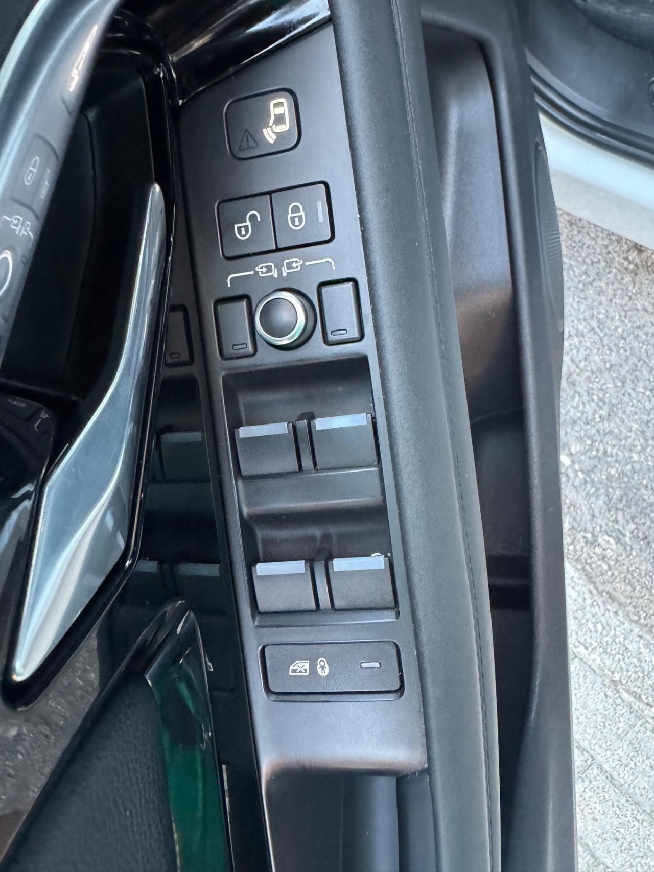 Land Rover Range Rover Evoque Range Rover Evoque 2.0D I4-L.Flw 150CV AWD Aut R-Dynamic HSE