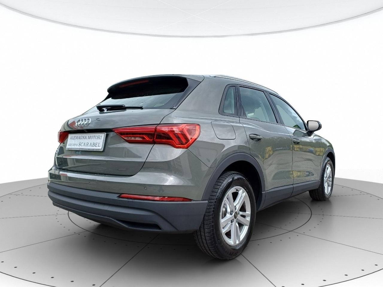 Audi Q3 35 1.5 tfsi s-tronic