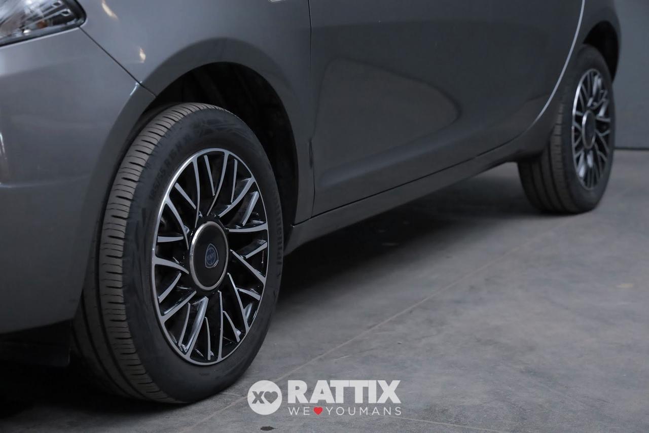 Lancia Ypsilon 1.0 Firefly Hybrid 70CV Platino