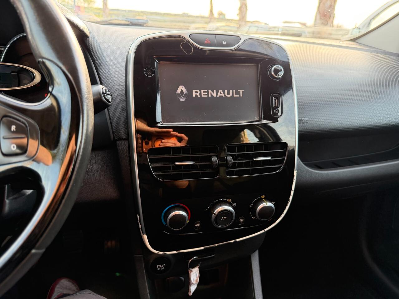 RENAULT CLIO SPORTER 2016 1.5 DIESEL 75 CV *TAGLIANDATA