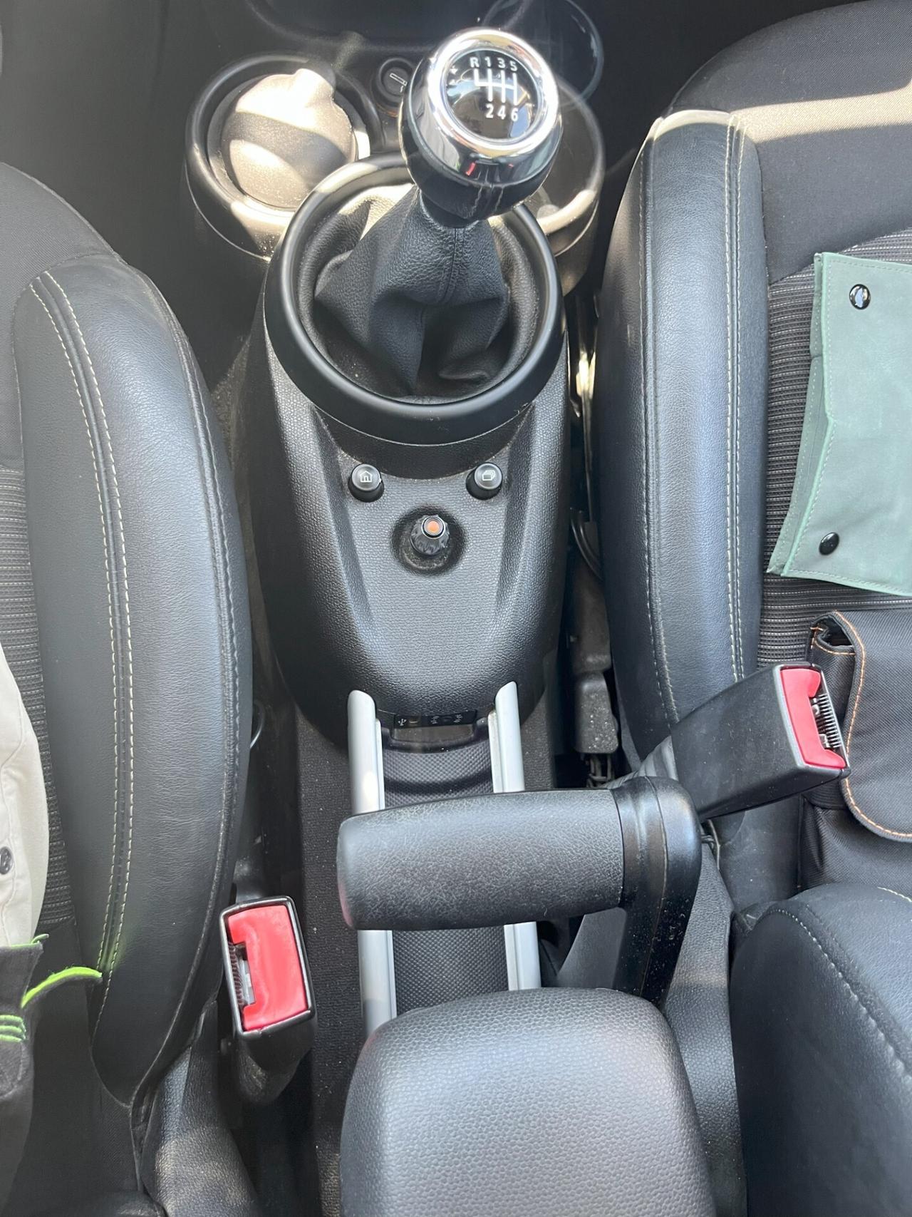 Mini Cooper SD Countryman 2.0 Park Lane Plus