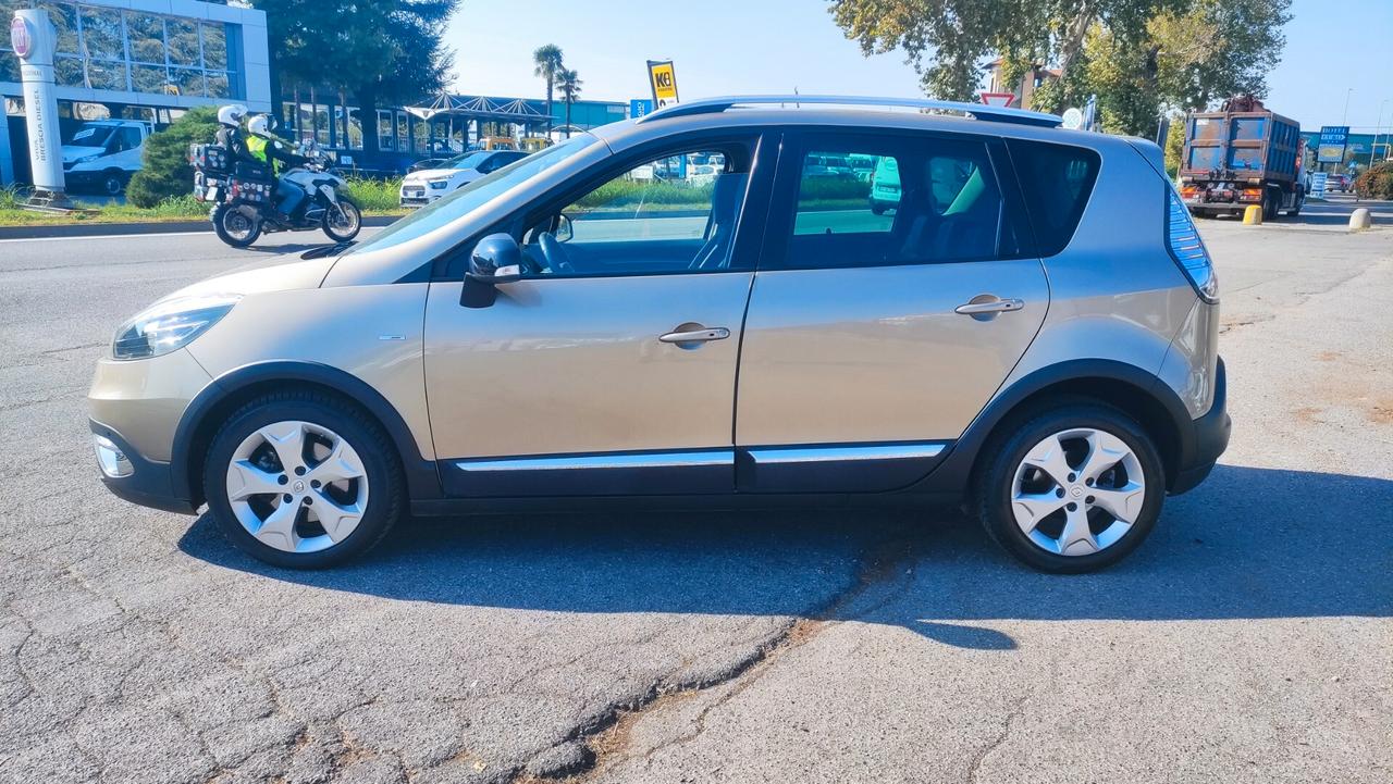 Renault Scénic XMod Cross 1.5 dCi AUTOMATICA Neopatentati - 2015