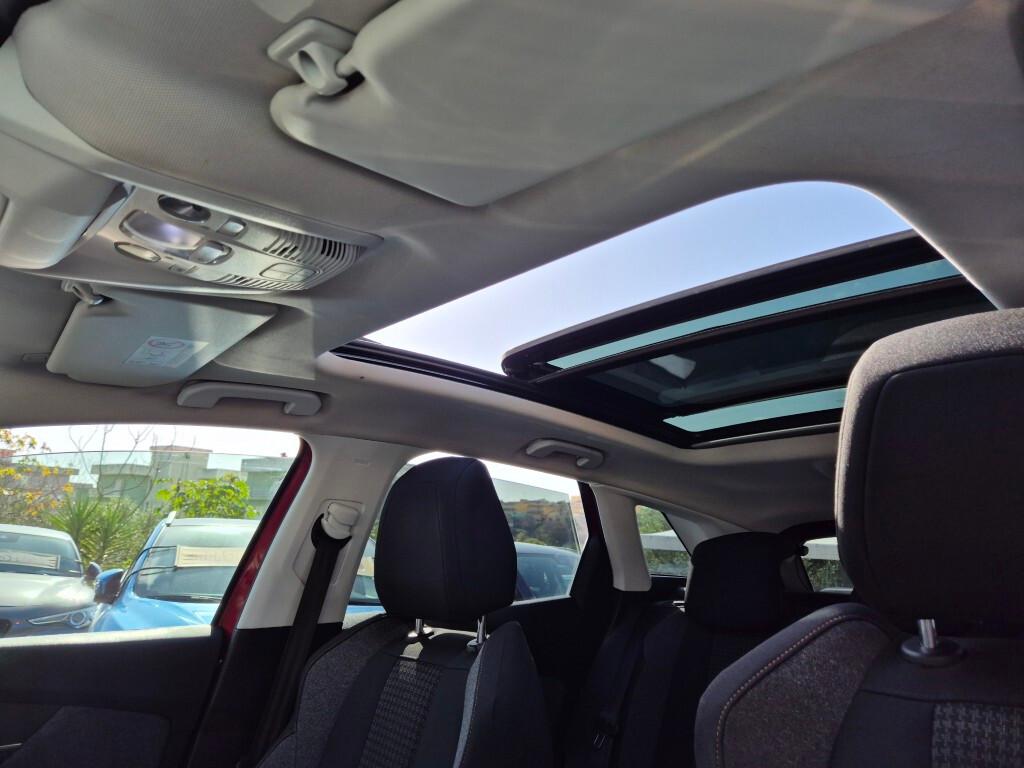 Peugeot 3008 BlueHDi 130CV N1 AUTOCARRO TETTO