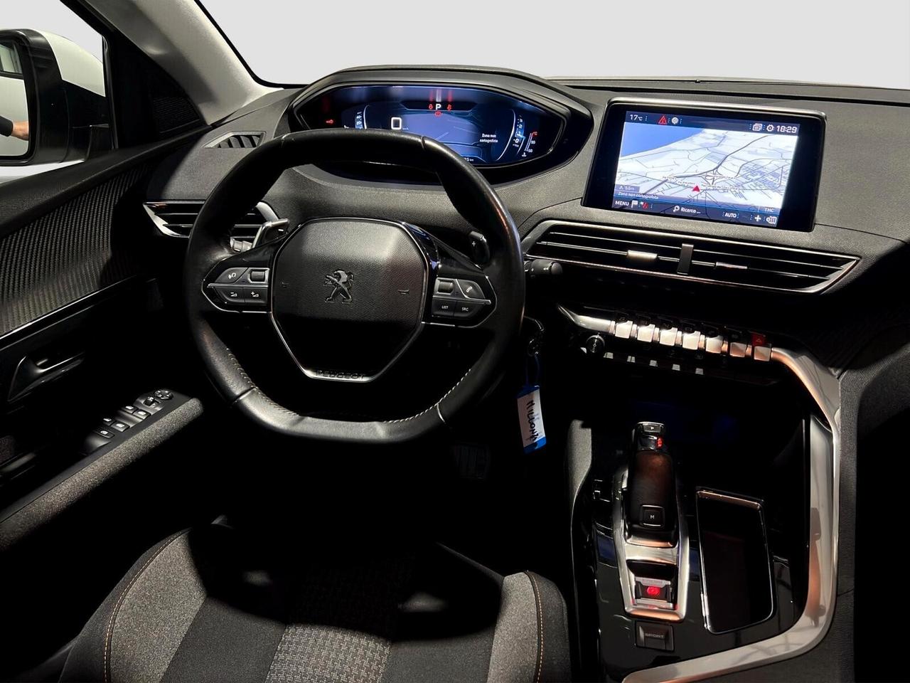 Peugeot 3008 BlueHDi 130 S&S EAT8 Business