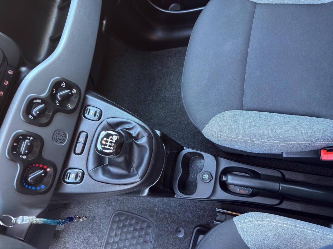 Fiat Panda 1.0 firefly 70cv hybrid City Life 2022