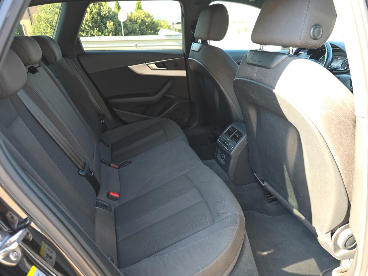 Audi A4 allroad 3.0 TDI 272 CV