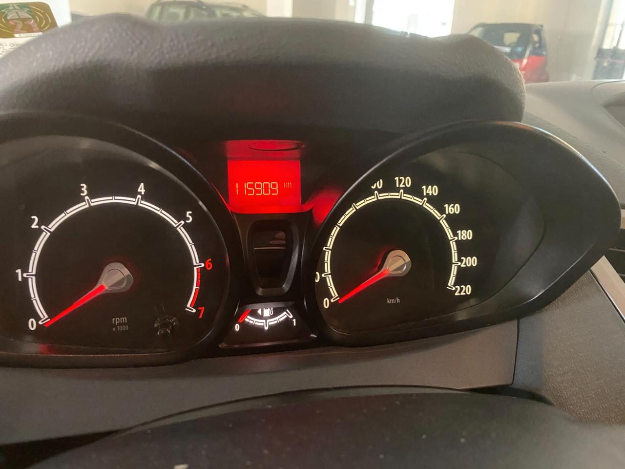 Ford Fiesta Fiesta+ 1.2 82CV 5 porte NEOPATENTATI
