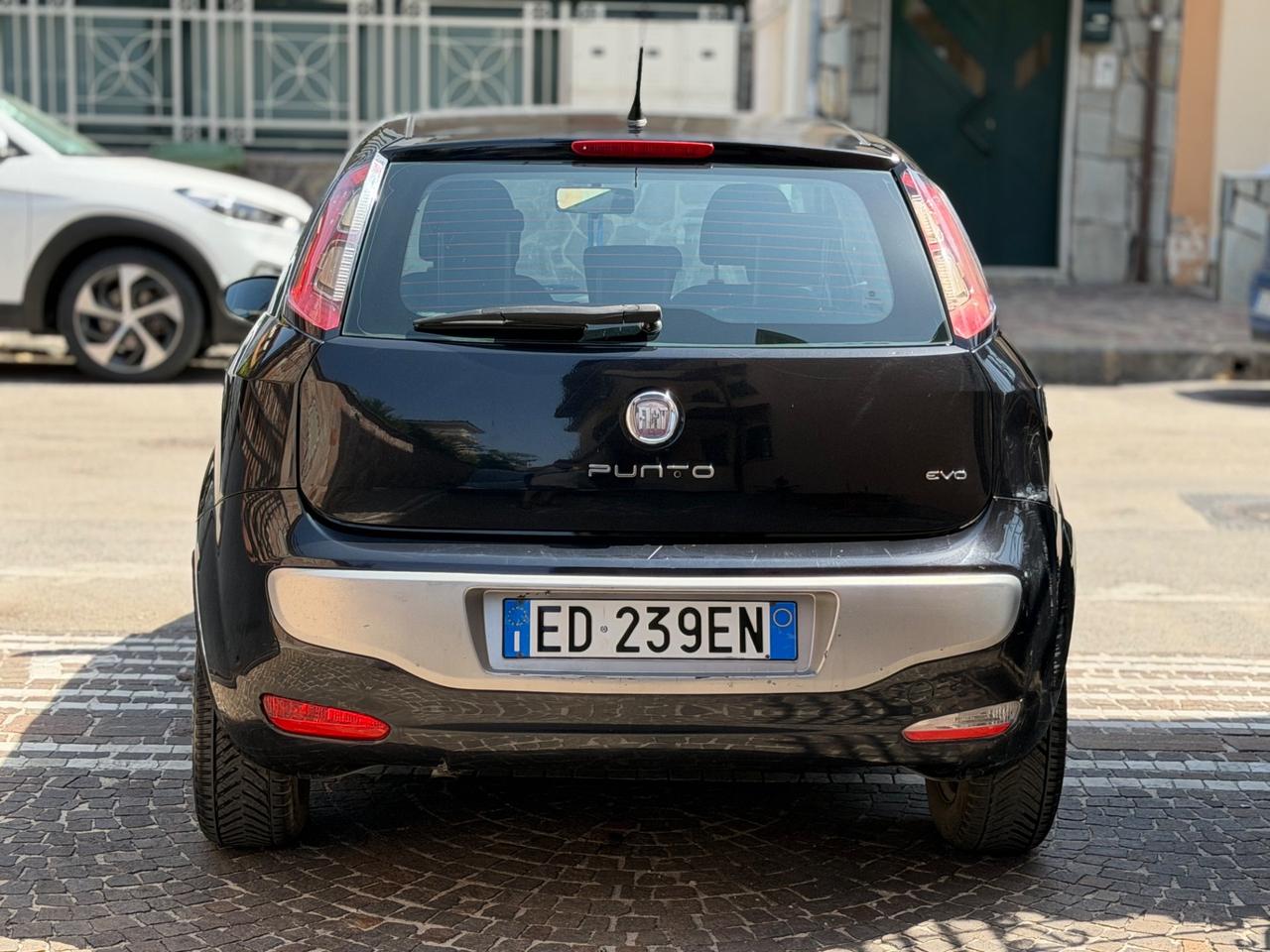 Fiat Punto Evo 1.4 5 porte Dynamic GPL