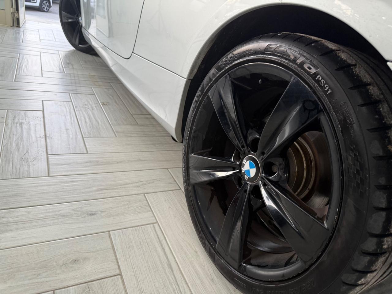 Bmw 320D COUPÈ 184cv SPORT+FULL LED/BLACK2011