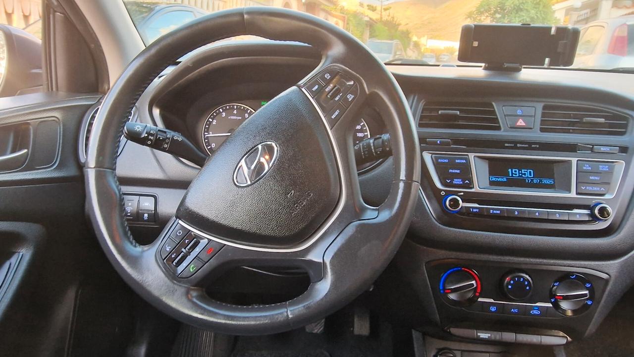 Hyundai i20 1.2 84 CV 5 porte Comfort
