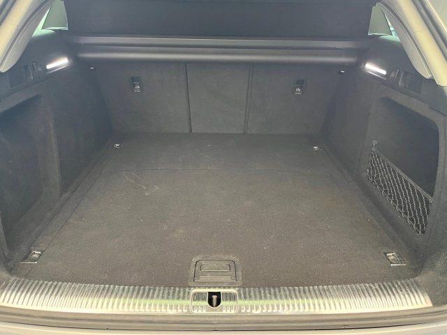 AUDI A4 Avant 40 TDI quattro S tronic Business