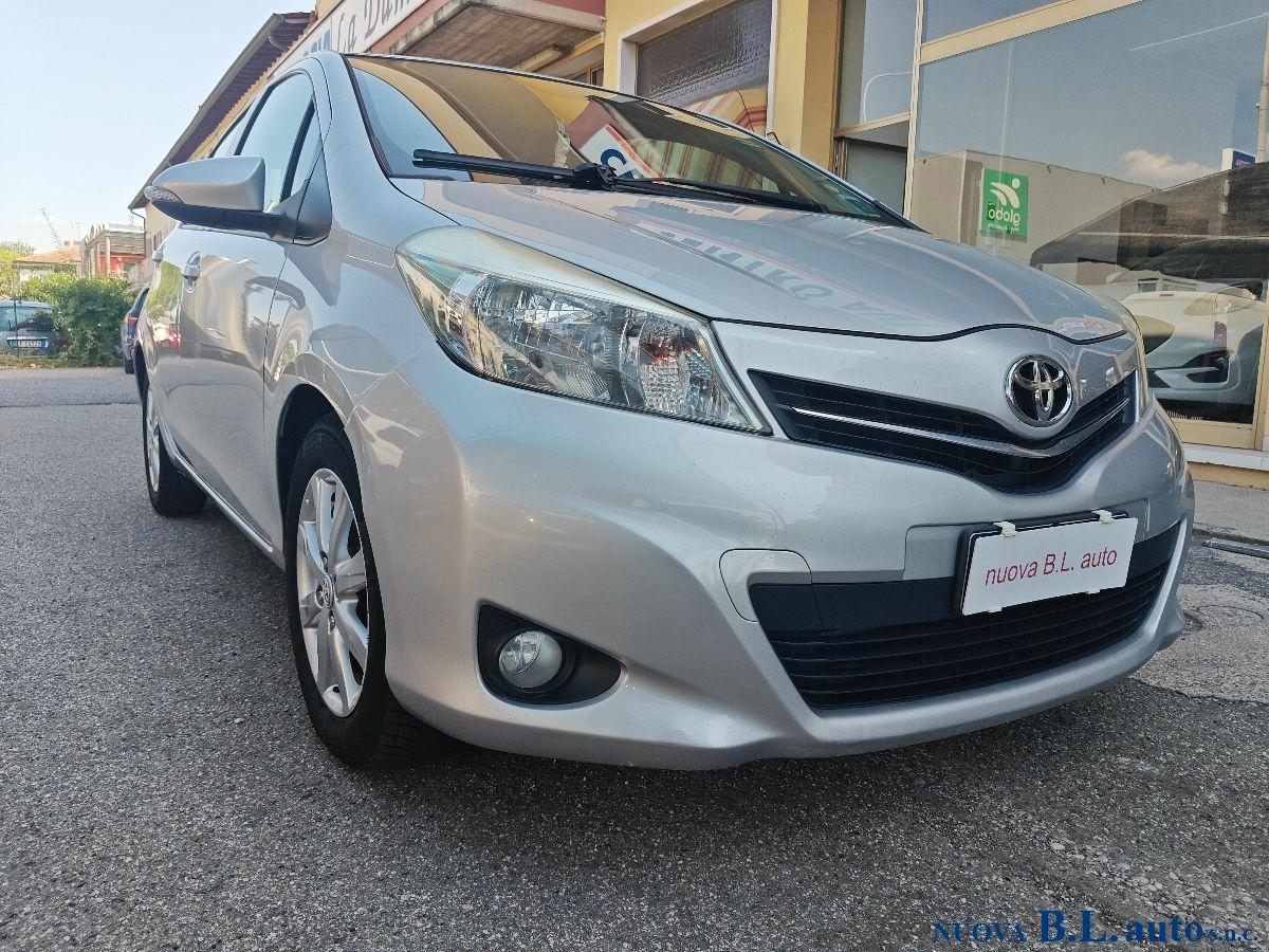 TOYOTA - Yaris 5p 1.4 d-4d Active