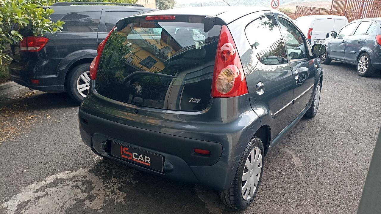 Peugeot 107 1.0 68CV 5p. Plaisir 2Tronic