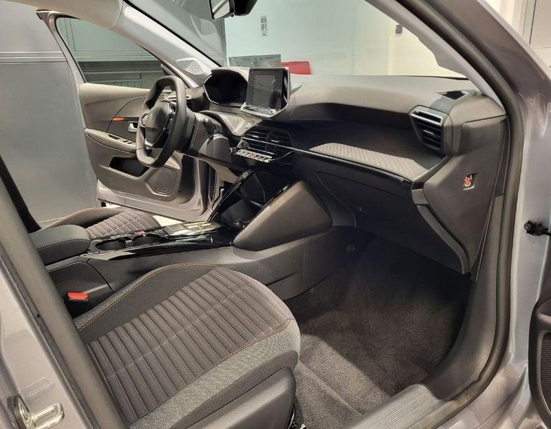 Peugeot 208 motore elettrico 156 CV 5 porte Active