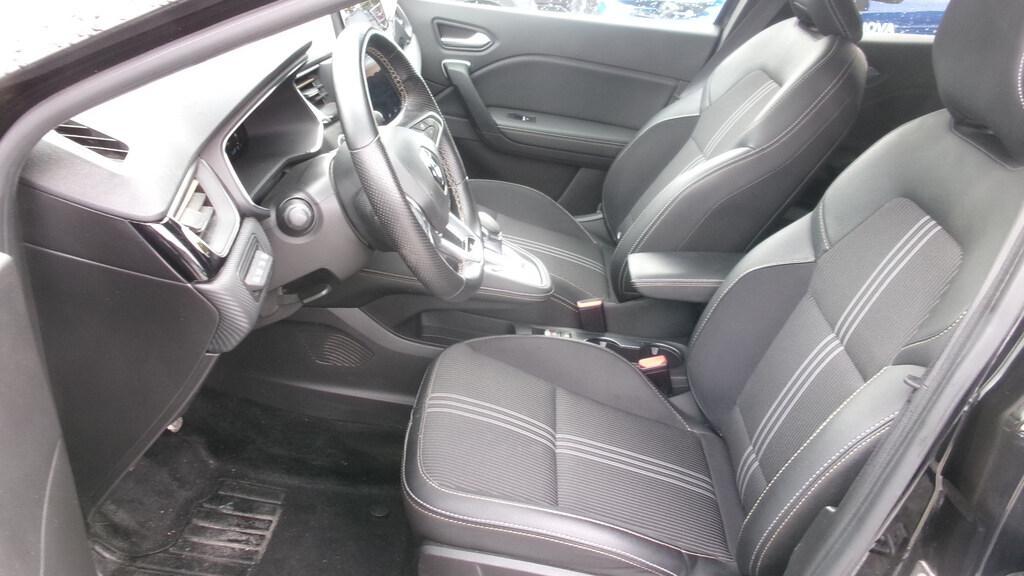 Renault Captur 1.6 Plug-in Hybrid E-Tech Engineered Auto