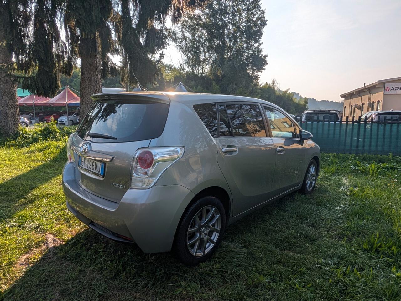 Toyota Verso 1.6 Style 7 posti UNICO PROPRIETARIO TAGL. CERT.