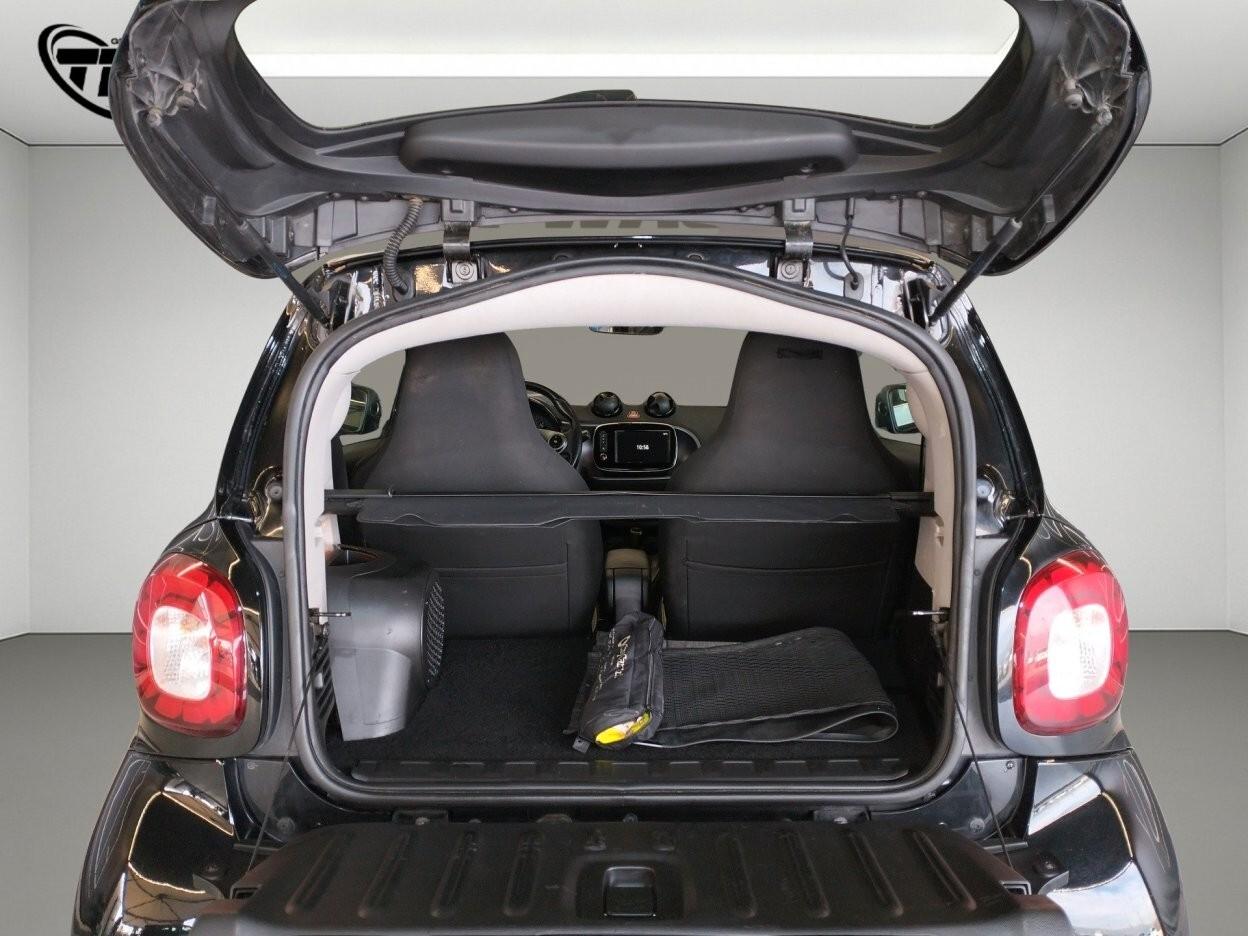 smart forTwo 0.9 t Brabus 109cv twinamic