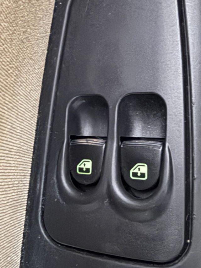 LANCIA Ypsilon 1.2