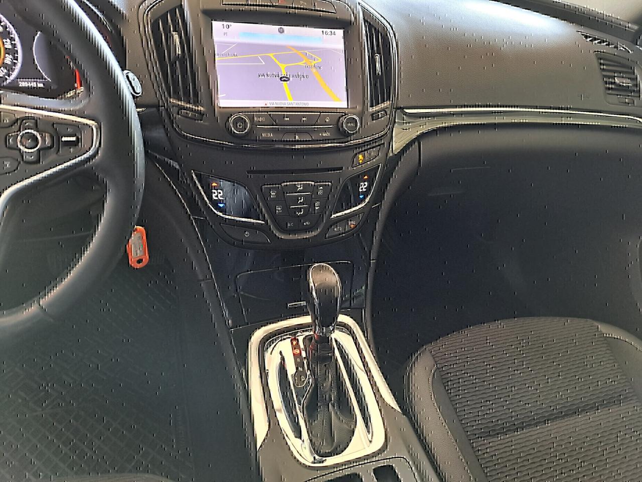 Opel Insignia 1.6 CDTI Sports Tourer Cosmo Automatica 136Cv