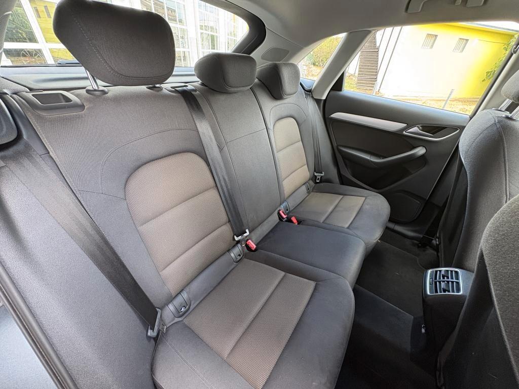 Audi Q3 2.0 TDI 177 CV quattro S tronic Business