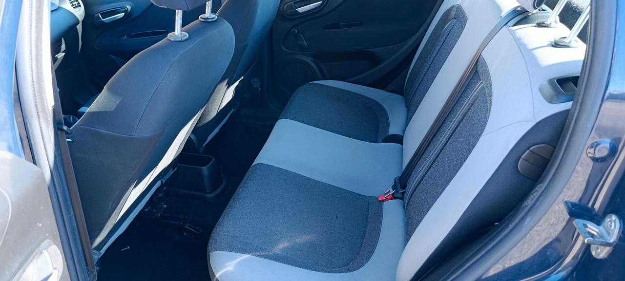Fiat Punto 1.3 MJT Lounge NEOPATENTATI UNIPRO