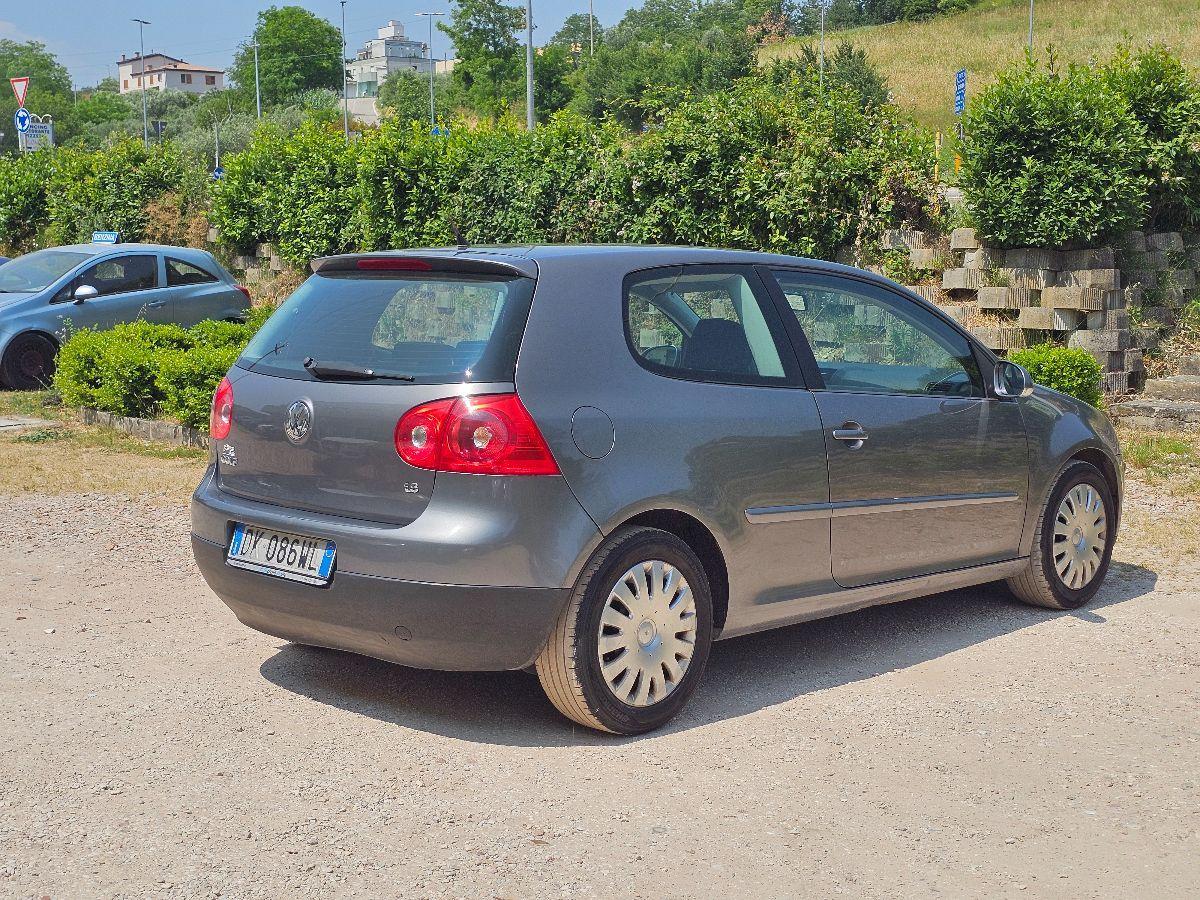 VOLKSWAGEN GOLF 5 1.6 BENZINA 3P GARANZIA 12M