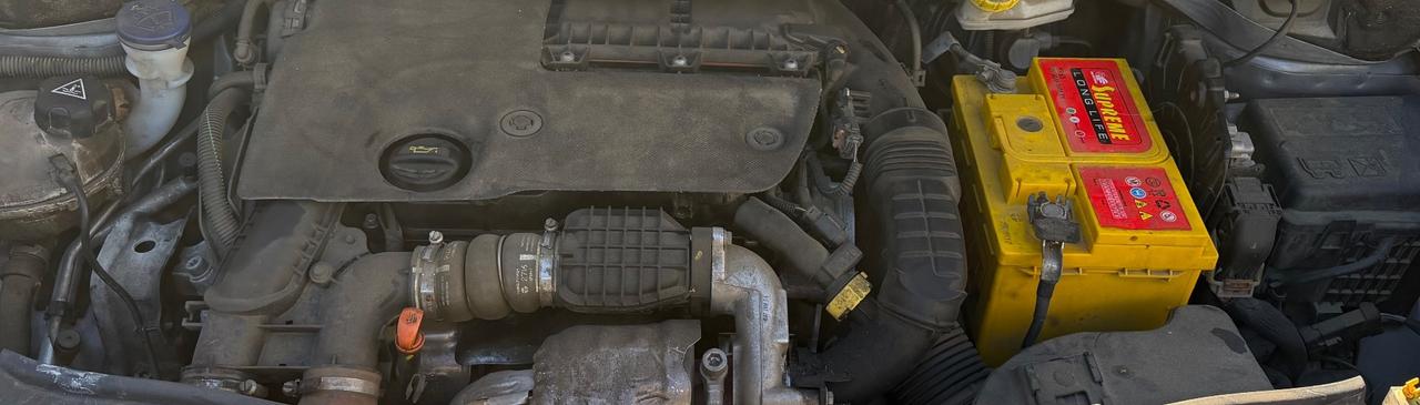 Peugeot 2008 1.6 Diesel Gt-line 99 Cv