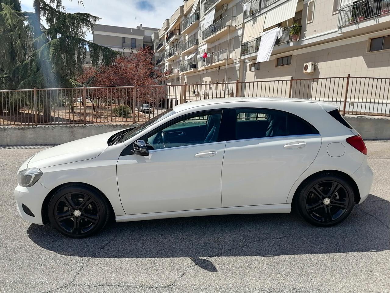 Mercedes-benz A 180 CDI 110cv Sport 2014