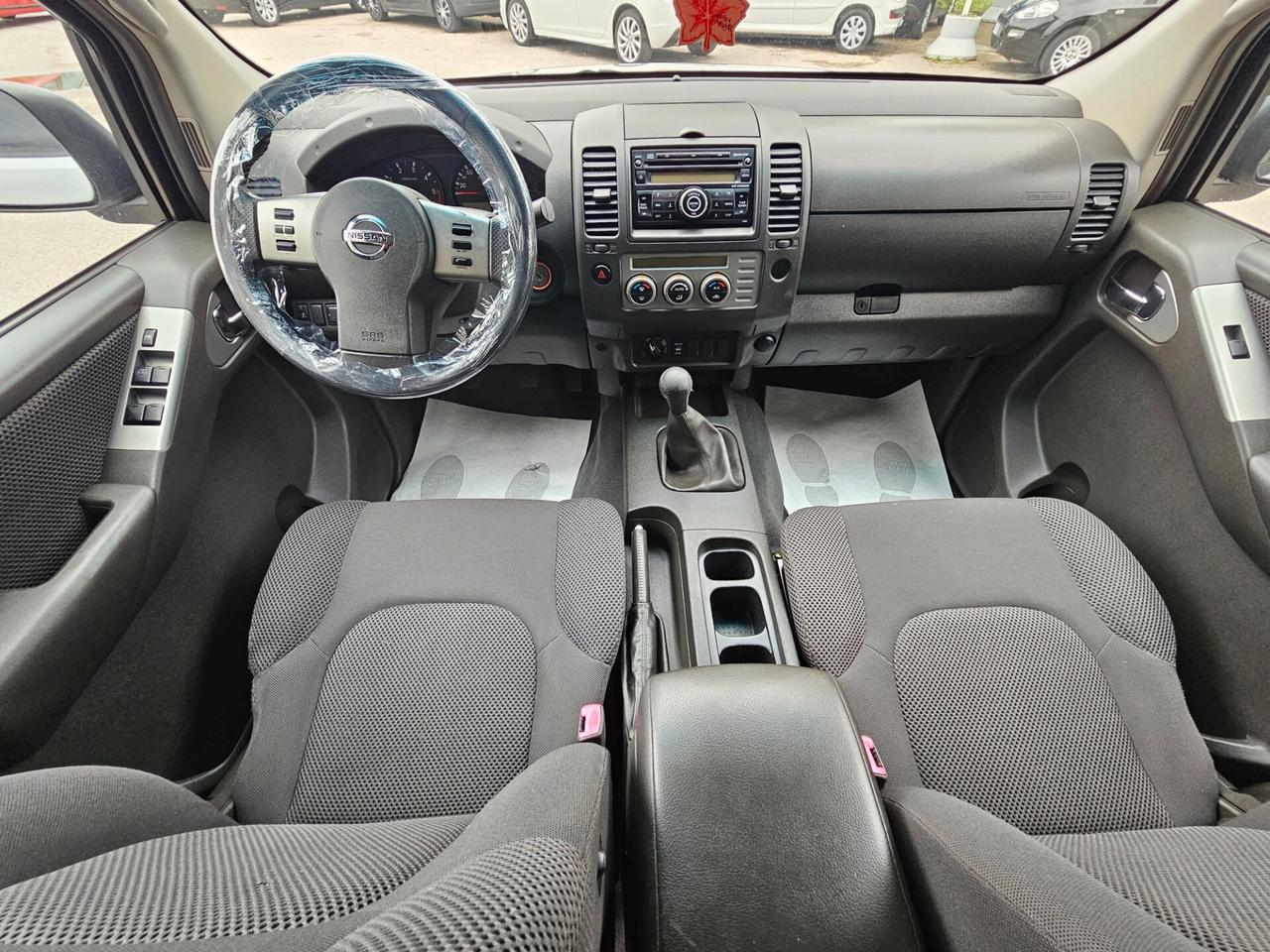 Nissan Navara 2.5 dCi 4 porte Double Cab