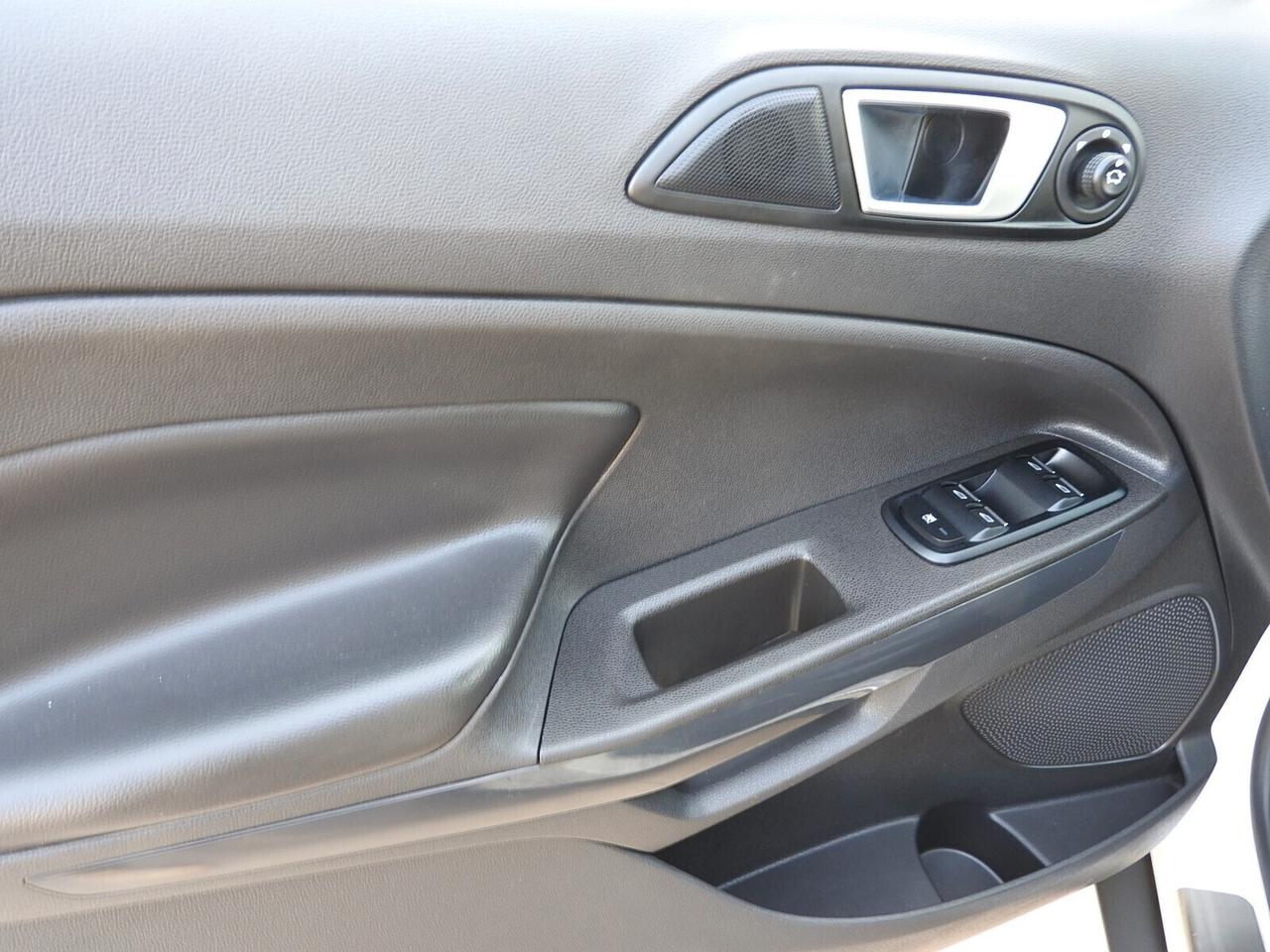 Ford ECOSPORT 1.5 TDCi 95 CV Titanium