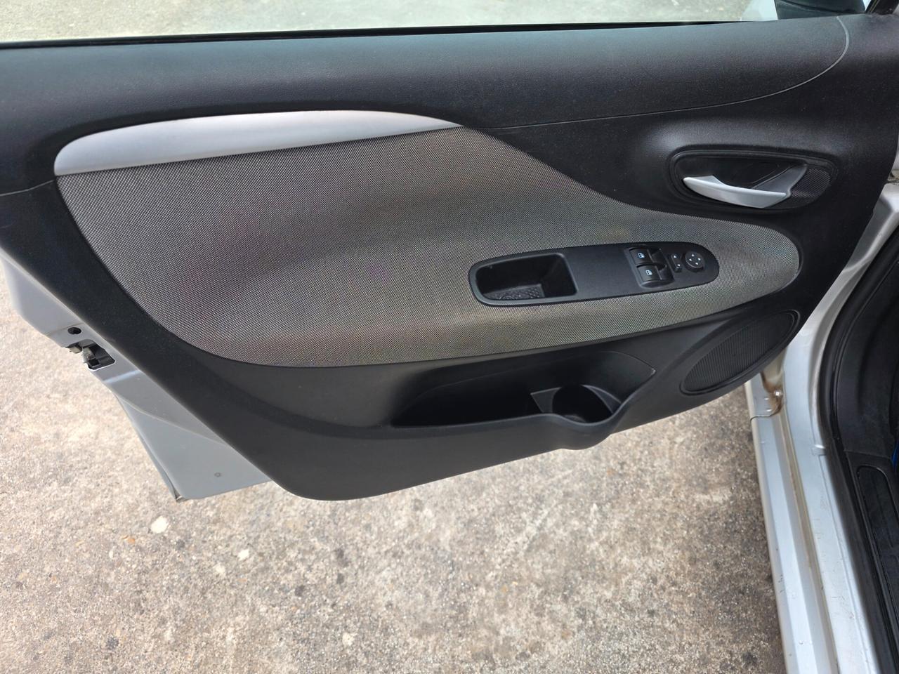 Fiat Punto Evo 1.3 Mjt 75 CV DPF 5 porte S&S Dynamic