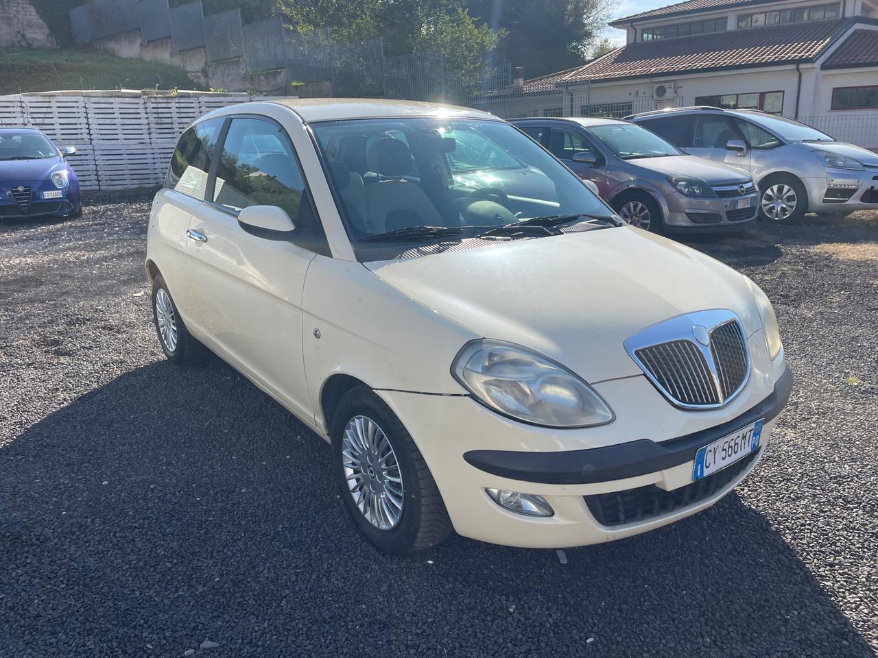 Lancia Ypsilon 1.2
