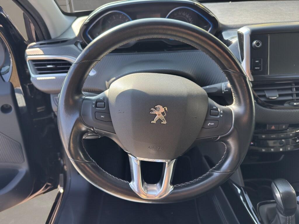 Peugeot 2008 1.2 puretech t Allure 110cv NEOPATENTATI