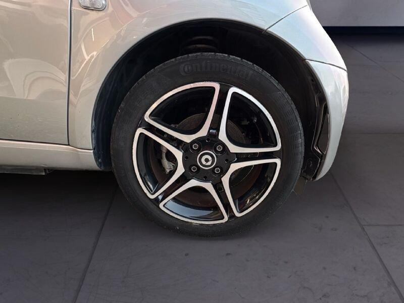 smart fortwo Fortwo eq Pure 22kW