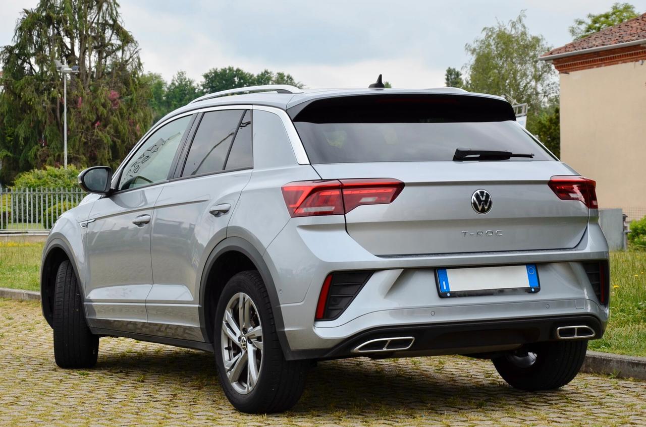 VOLKSWAGEN T-ROC 1.5 TSI R-LINE 150cv DSG, UNICOPROPRIETARIO, GAR. VW 12/27, SERVICE 5/26, UFF ITALIANA, FARI LED, APPLE ANDROID, PERMUTE