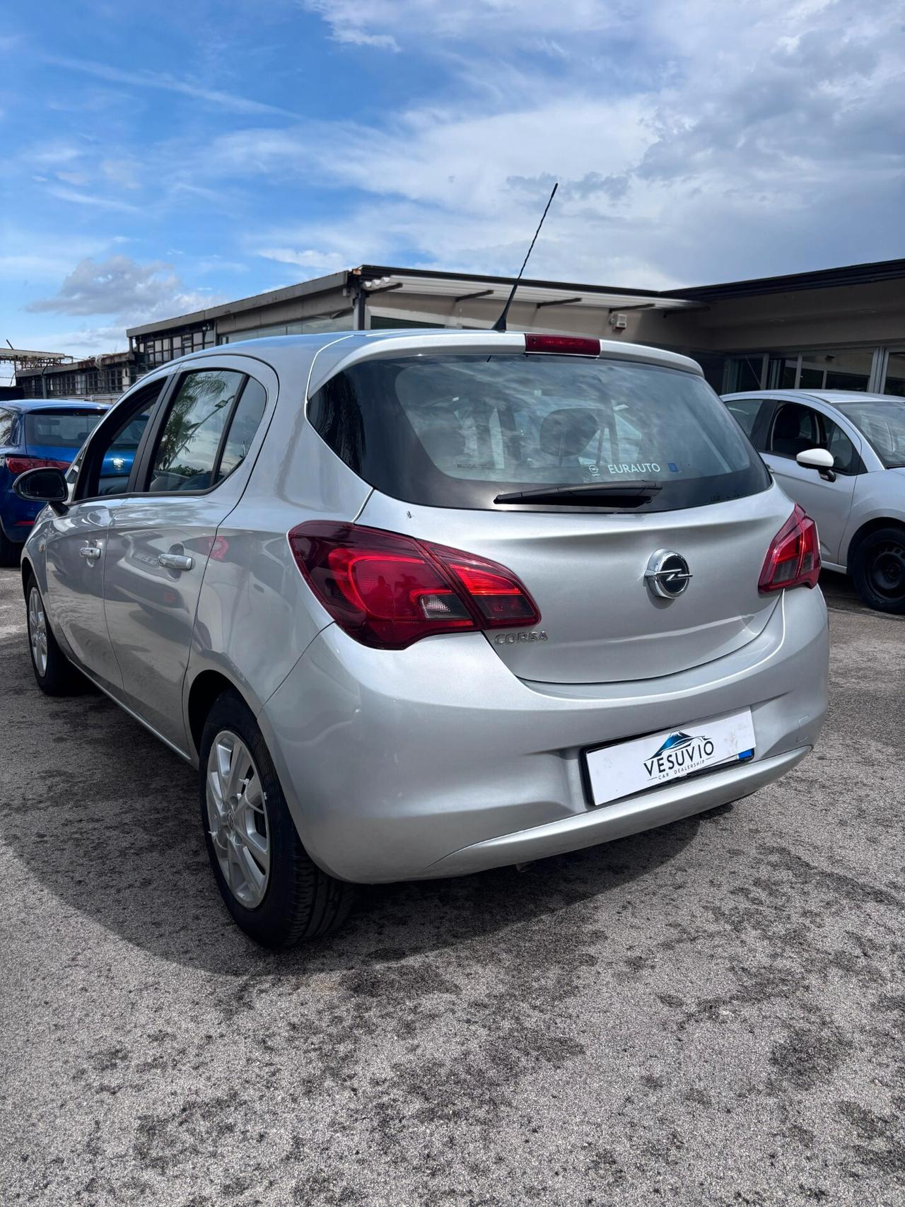 Opel Corsa 1.2 69CV - 2015