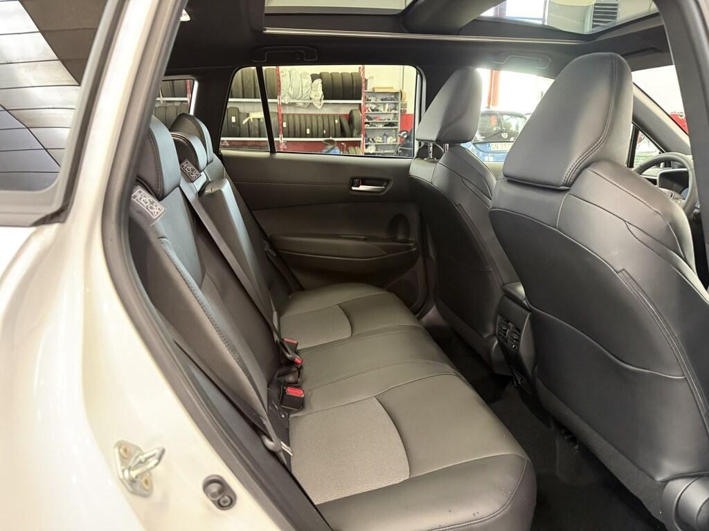 Toyota Corolla Cross 2.0 VVT-iE Hybrid Lounge 2WD E-CVT