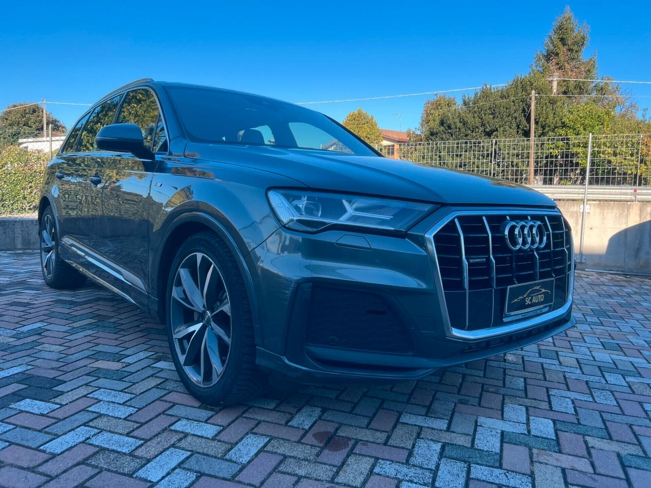 Audi Q7 3.0 TDI S-Line Plus 7 POSTI