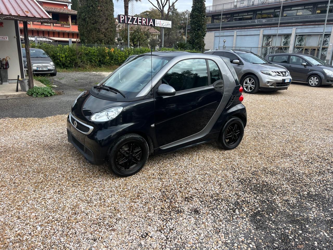 Smart ForTwo 1000 52 kW MHD coupé passion