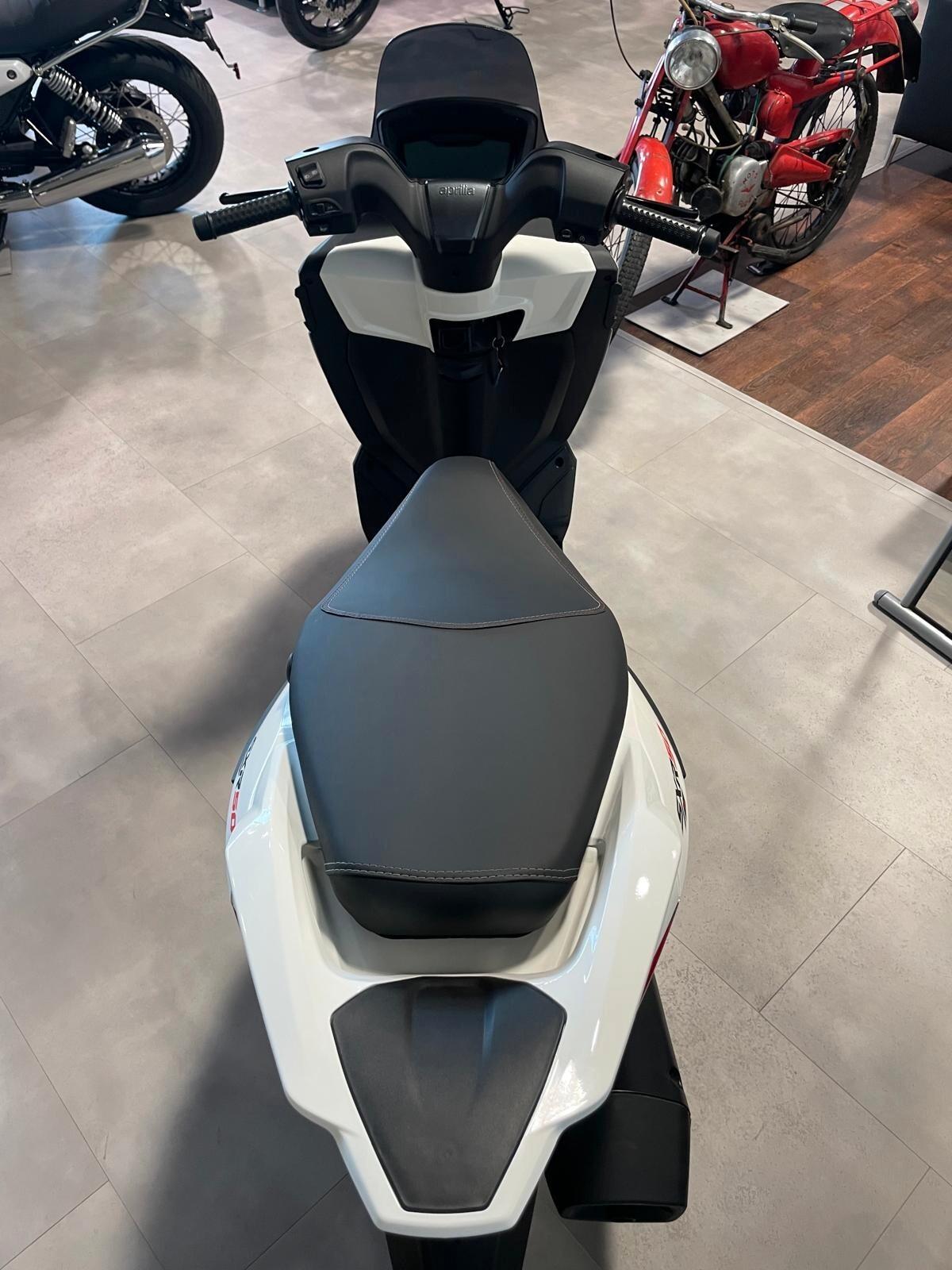 Aprilia SXR 50