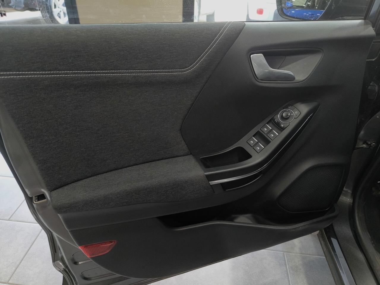Ford Puma 1.0 EcoBoost Hybrid 125 CV S&S Titanium