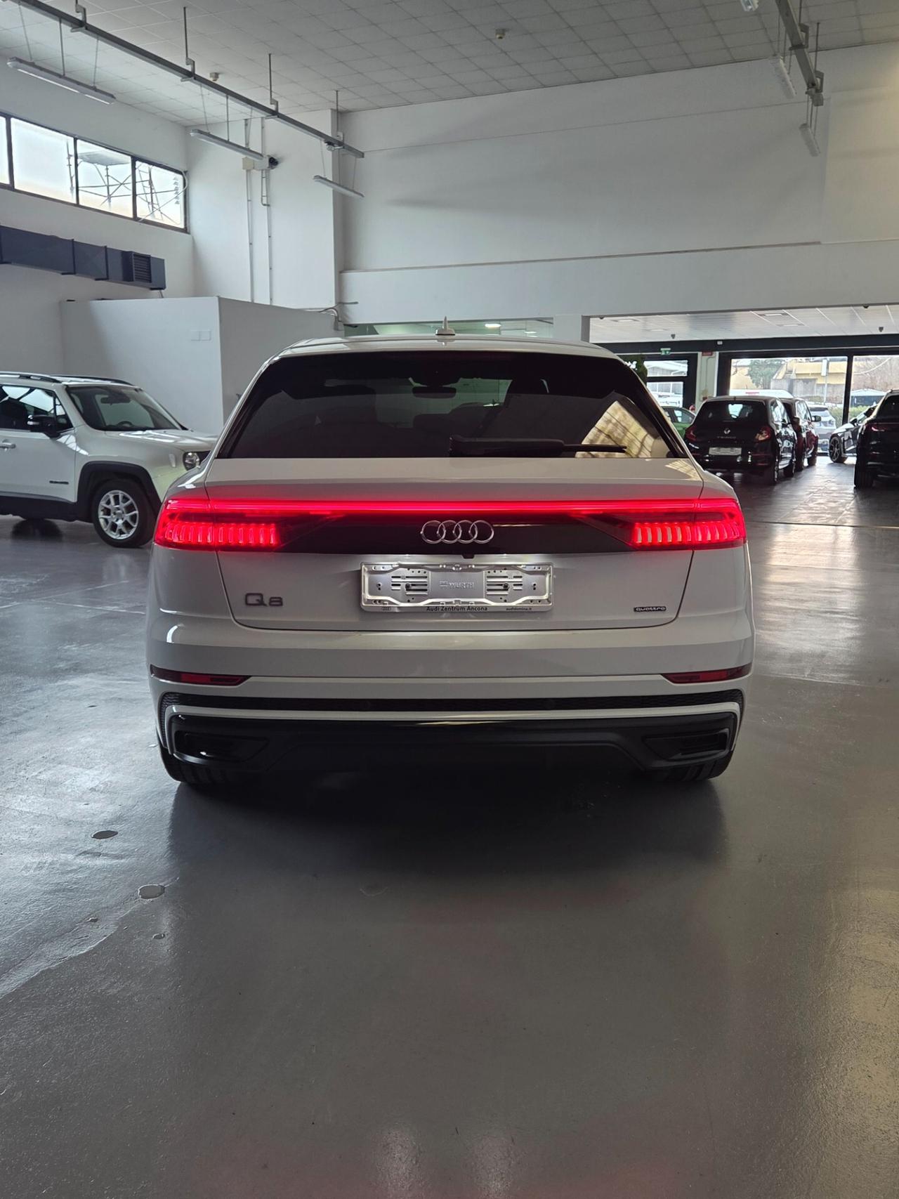 Audi Q8 50 TDI 286 CV quattro tiptronic Sport