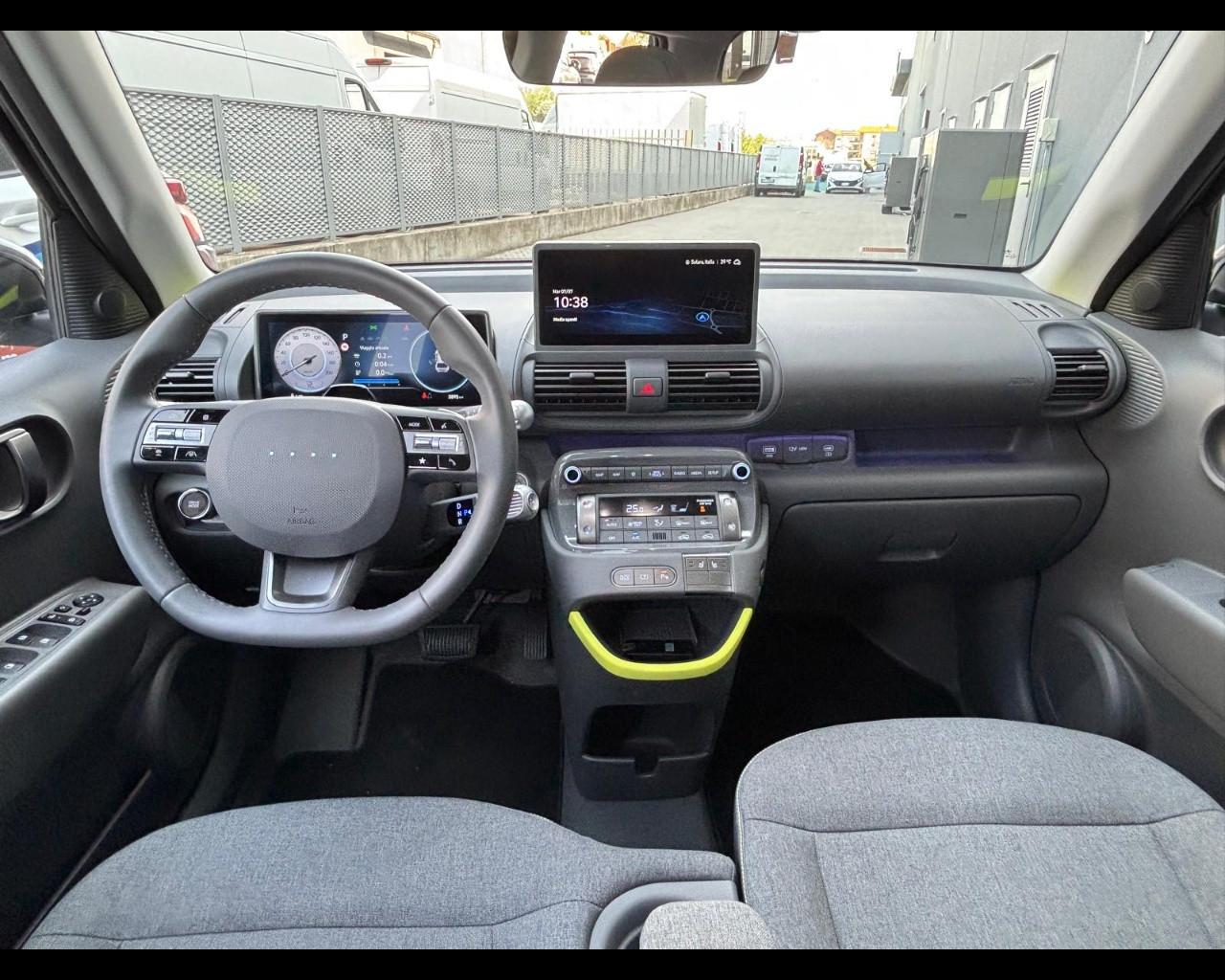 HYUNDAI INSTER 49 KWH CROSS+PP