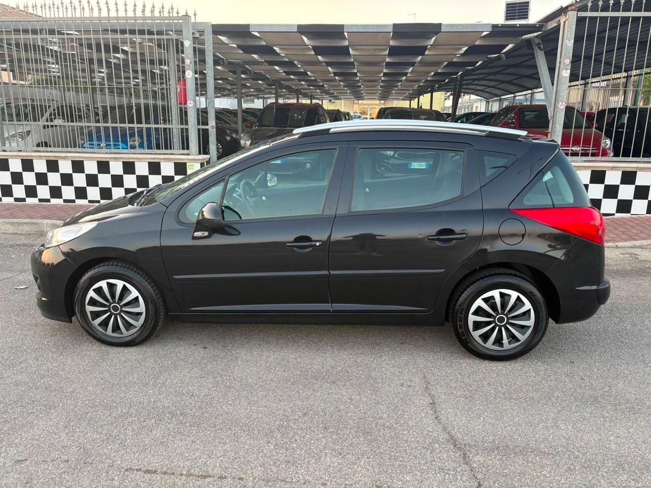 Peugeot 207 1.6 HDi 93CV SW X Line Unipro 2011