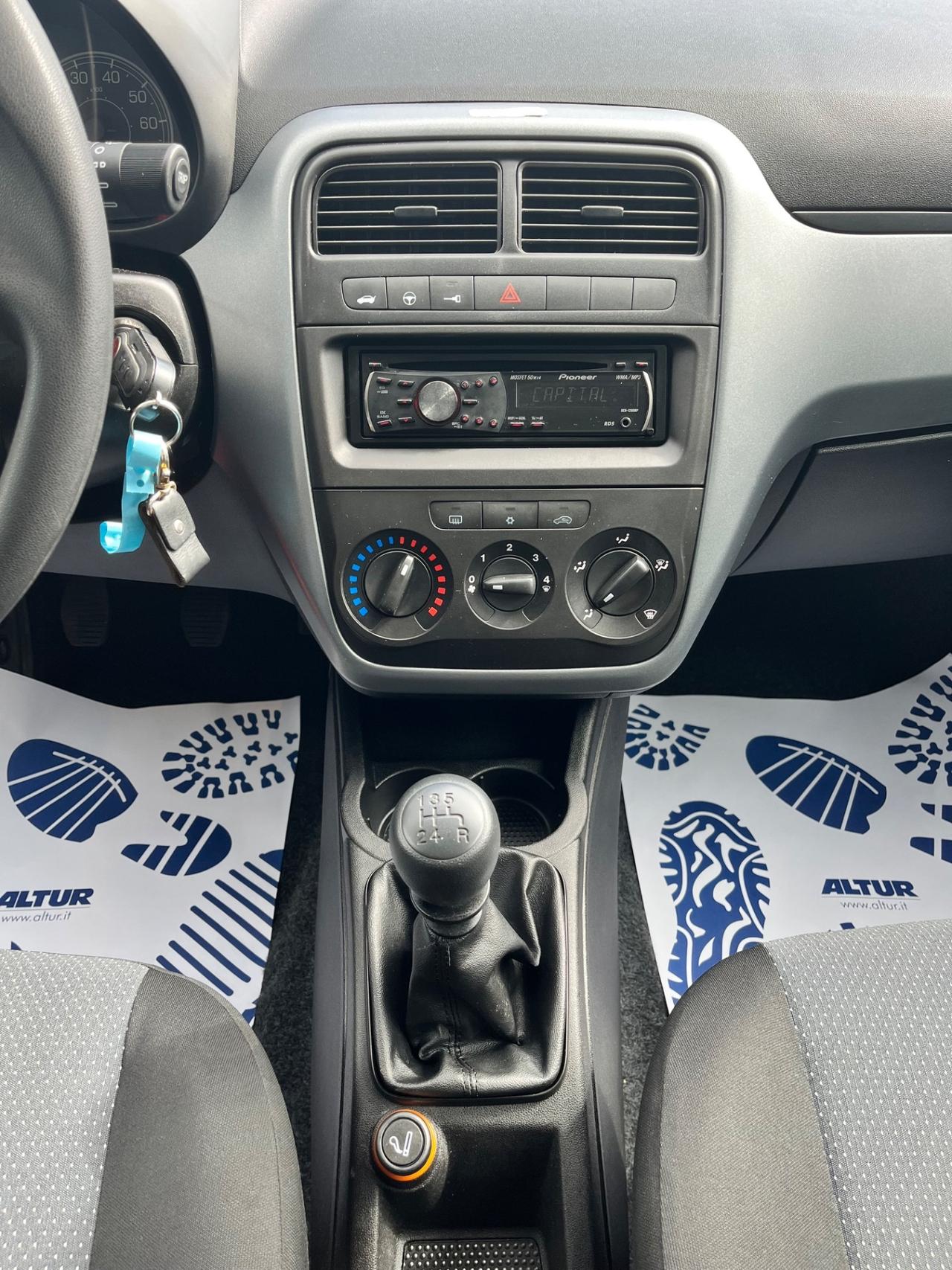 Fiat Punto 1.2 60CV Neopatentati