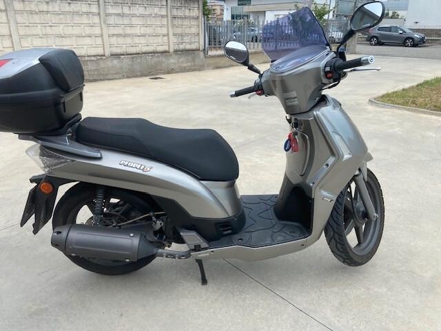 Kymco People 200i S - 2012 KM 6.150