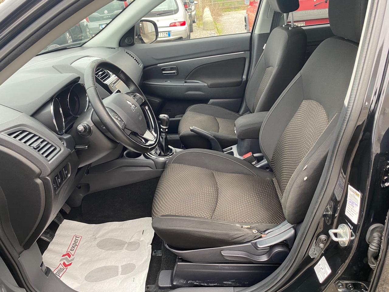 Mitsubishi ASX 1.6 DI-D 114 CV 2WD Inform