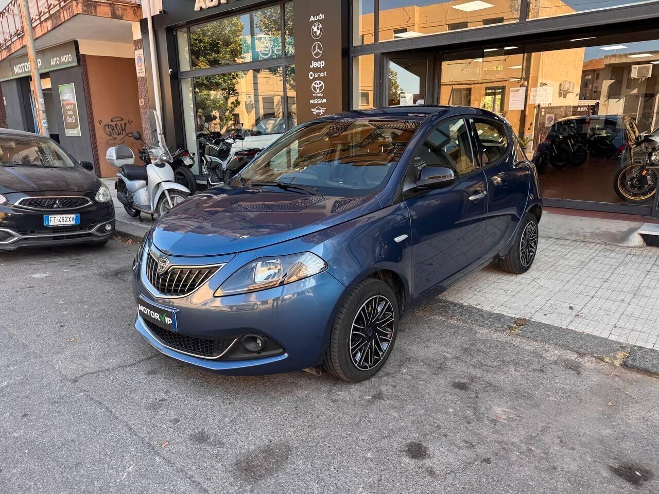 Lancia Ypsilon 1.0 FireFly HYBRID – UNICO PROPRIETARIO