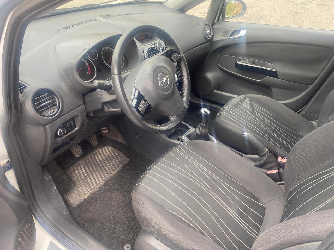 OPEL CORSA 1.3 CDTI MOLTO BELLA GUARDA
