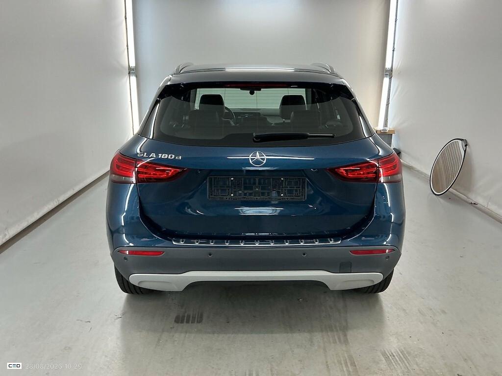 MERCEDES-BENZ GLA 180D 115CV AUTOMATIC BUSINESS SOLUTION ( CRUISE - PELLE - NAVI PREMIUM - MIRROR - PARK ASSIST - TELECAMERA POST. )
